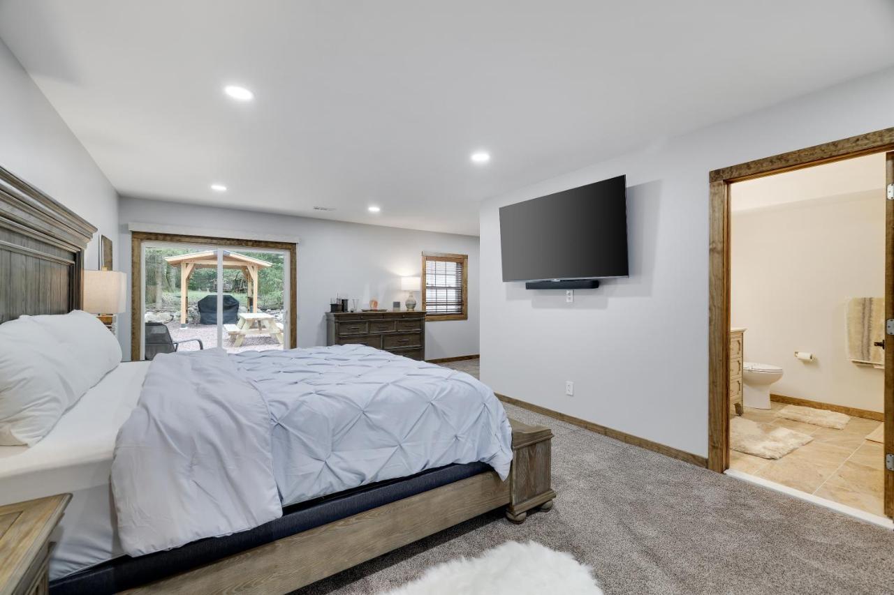 Whiskey Pines Retreat! Single Level Home, Outdoor Firepit, Ac, Bbq! Sleeps 9 In Lake Harmony! Экстерьер фото