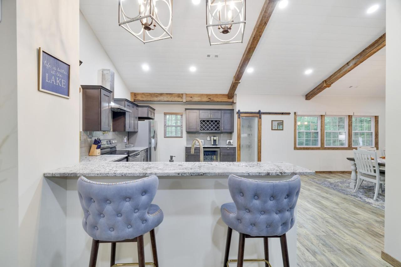 Whiskey Pines Retreat! Single Level Home, Outdoor Firepit, Ac, Bbq! Sleeps 9 In Lake Harmony! Экстерьер фото
